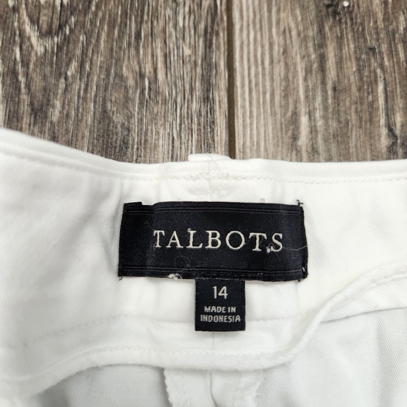 Talbots White Cotton Shorts 10" Inseam Size 14 Coastal Minimalist - Picture 7 of 9